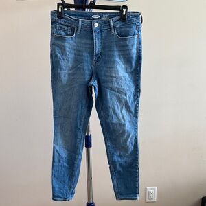 Old Navy Rockstar Super Skinny Jeans